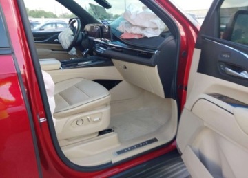 Cadillac Escalade III 2023 Cadillac Escalade 2023r., 4wd Premium Luxury, 6.2L, od ubezpieczalni 6.2, zdjęcie 9
