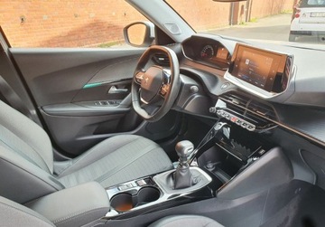 Peugeot 2008 II SUV 1.2 PureTech 100KM 2021 Peugeot 2008 Full LED Kamera GetHelp 1.2 Benzyna 101KM, zdjęcie 9