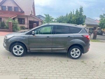 Ford Kuga II SUV Facelifting 2.0 TDCi 180KM 2019 Ford Kuga Vignale 2.0 TDCi AWD 180KM 2019r Bogata i komfortowa wersja!, zdjęcie 3