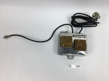 HIRSCHAMNN WZMACNIACZ ANTENOWY MERCEDES W124