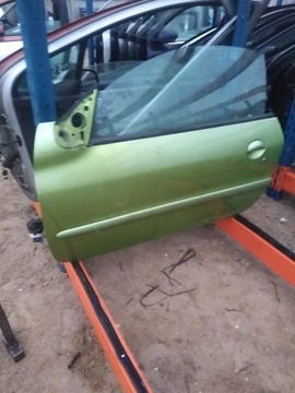 DVEŘE LEVÝ PŘEDNÍ PEUGEOT 206 CC ZELENÉ EXYB