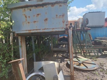 Слив для ванны под пропитку древесины