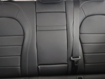 Mercedes GLC C253 SUV Facelifting 2.0 200d 163KM 2021 Mercedes GLC GLC 200 d 4MATIC, Salon Polska, zdjęcie 9