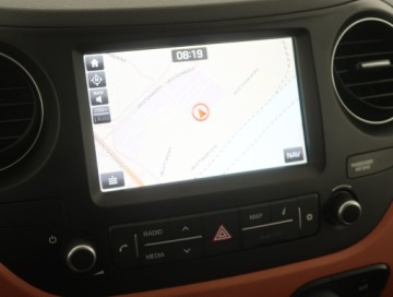 Hyundai i10 II Hatchback Facelifting 1.0 Kappa 66KM 2018 Hyundai i10 1.0, Automat, Navi, Klima, Parktronic, zdjęcie 12