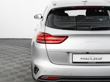 Kia Ceed III Kombi Facelifting 1.5 T-GDI 160KM 2022 Kia Cee'd GD4E976#1.5 T-GDI M 2 stref klima K.cof, zdjęcie 9