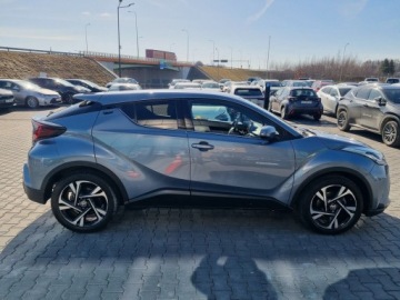 Toyota C-HR I Crossover Facelifting 2.0 Hybrid Dynamic Force 184KM 2022 Toyota C-HR 2.0 Hybrid Style 2.0 Hybrid Style 184, zdjęcie 4