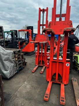 Тележка с поддонами LINDE L12, мачта 3,70 м, грузоподъемность 1200 кг.