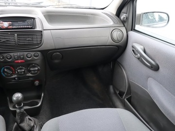 Fiat Punto II Hatchback 1.2 i 60KM 2004 Fiat Punto 1.2 60 , Salon Polska, zdjęcie 7