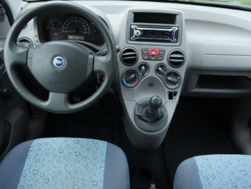 Fiat Panda II Hatchback 5d 1.1 MPI 54KM 2005 Fiat Panda 1.1, Salon Polska, 1. Właściciel, Alarm, zdjęcie 6