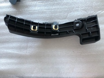 DRŽÁKY NÁRAZNÍKU LEXUS RX 52156-48030 31 PRAVÉ T