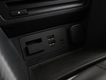 Mazda 2 III Hatchback 5d 1.5 SKYACTIV-G 75KM 2019 Mazda 2 1.5 Takumi Klimatronik Tempomat Grzane, zdjęcie 26