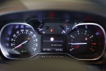 Toyota 2022 Toyota Proace City Verso City Verso Long 1.2 D-4T Family Aut. 1.2 Benzyna, zdjęcie 5