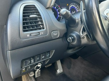 Infiniti QX70 3.7 V6 320KM 2017 Infiniti QX70 S Premium 3.7 V6 320KM | PO REMONCIE, zdjęcie 39