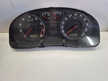 PŘÍSTROJOVÁ DESKA BENZÍN 327TYS. KM SKODA SUPERB 1 I MK1 3U 3U0 01-