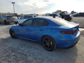 Alfa Romeo Giulia II Sedan 2.0 TBi 280KM 2018 Alfa Romeo Giulia Ti Q4 2018 2.0l 2.0 Benzyna 280KM, zdjęcie 1