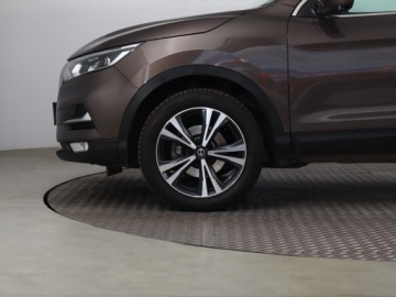Nissan Qashqai II Crossover Facelifting 1.3DIG-T 140KM 2019 Nissan Qashqai 1.3 DIG-T, Salon Polska, zdjęcie 14