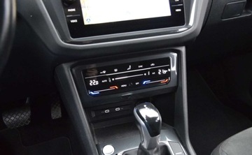 Volkswagen Tiguan II SUV Facelifting 2.0 TDI 150KM 2021 Volkswagen Tiguan 2,0 TDI DSG FULL LED MATRIX Kamera Nawigacja 2.0 Diesel, zdjęcie 28