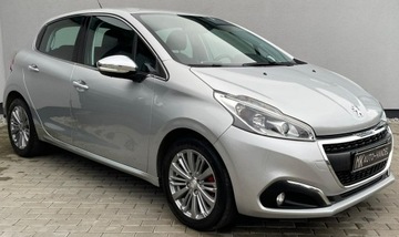 Peugeot 208 I Hatchback 5d Facelifting 1.2 PureTech 110KM 2016 Peugeot 208 1.2 Turbo, zdjęcie 2