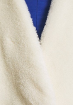 Płaszcz żakiet krótki z alpaki Dagmar 38