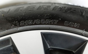 Renault Arkana SUV 1.3 TCe 140KM 2022 Renault Arkana Arkana 1.3 TCe mHEV Intens EDC 1.3 Benzyna 140KM, zdjęcie 17