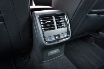 Skoda Octavia IV Liftback 1.5 TSI EVO 150KM 2024 Skoda Octavia Bezwypadek DSG ACC Kamera Virtual Podgrzewane fotele, zdjęcie 8