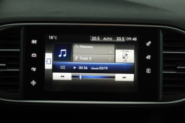 Peugeot 308 II SW 1.6 BlueHDi 99KM 2016 Peugeot 308 1.6 BlueHDi, Navi, Klima, Klimatronic, zdjęcie 11