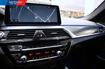 BMW Seria 5 G30-G31 Limuzyna Facelifting 2.0 520d 190KM 2021 BMW Seria 5 520d xDriveFV23Adaptacyjne Reflektory LEDService Inclusive, zdjęcie 10