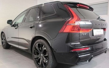 Volvo XC60 II Crossover Facelifting 2.0 B5 250KM 2025 Volvo XC 60 Volvo XC 60 B5 B AWD Ultra Black Edition 2.0 Hybryda 250KM, zdjęcie 5