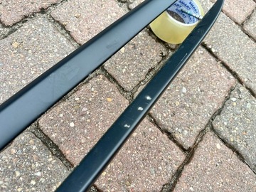 AUDI A4 B9 8W AVANT KOMBI STŘEŠNÍ NOSIČ STŘEŠNÍ KOMPLET LEVÝ PRAVÝ ČERNÉ