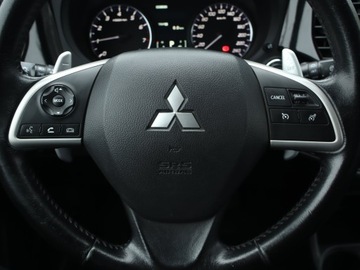 Mitsubishi Outlander III SUV Facelifting 2015 2.0 MIVEC 150KM 2015 Mitsubishi Outlander 2.0, Salon Polska, GAZ, 4X4, zdjęcie 17