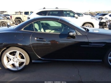Mercedes SLK R172 2015 Mercedes-Benz SLK 250 2015 1.8 Benzyna 201KM, zdjęcie 6