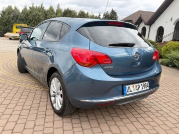 Opel Astra J GTC 1.4 Turbo ECOTEC 140KM 2013 Opel Astra 1.4t 140KM Serwis Gotowy do jazdy 1.4 Benzyna 140KM, zdjęcie 10
