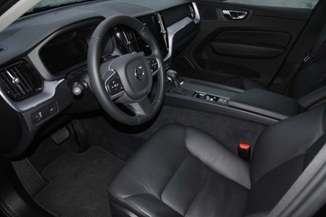 Volvo XC60 II Crossover D4 190KM 2020 Volvo XC 60 190KMD4AutSkory,Led Rozp.znakEL.klap,Lane.ass grzane fotelefv23, zdjęcie 5