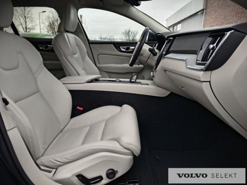 Volvo V60 II  2021 Volvo V60 Cross Country Volvo V60 Cross Country B4, zdjęcie 22