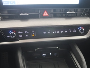 Kia Sportage V SUV 1.6 T-GDI MHEV 180KM 2023 Kia Sportage 1.6 T-GDI MHEV, Salon Polska, zdjęcie 11