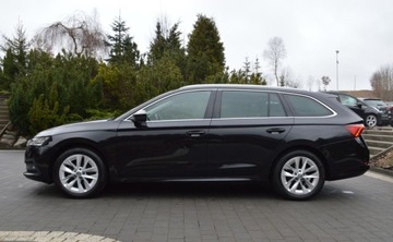 Skoda Octavia IV Kombi 2.0 TDI 150KM 2021 Skoda Octavia 2,0 TDI FULL LED Virtual Nawigacja Alkantara Sport line 2.0, zdjęcie 2