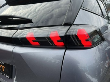 Peugeot 2008 II SUV 1.2 PureTech 130KM 2021 Peugeot 2008 Automat/Manetki /ALLURE/ Salon Pl/, zdjęcie 27