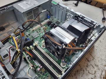 HP EliteDesk 800 G1 i5-4570 / без диска / без ОЗУ / Windows Pro