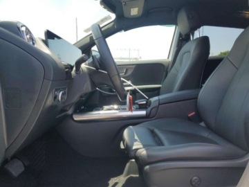 Mercedes GLA II 2021 Mercedes-Benz GLA 2021 MERCEDES-BENZ GLA 250 2.0 Benzyna 261KM, zdjęcie 6