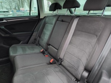 Volkswagen Tiguan II SUV Facelifting 1.5 TSI 150KM 2021 Volkswagen Tiguan 1.5 TSI EVO Elegance DSG, 150KM,, zdjęcie 22