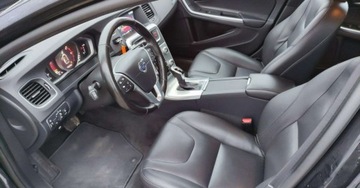 Volvo V60 I Kombi Facelifting 2.0 D4 DRIVE-E 190KM 2016 Volvo V60 2.0D 190 kM Klima Grzana Kanapa Skora Navi Bluetooth Xenon GWARA, zdjęcie 5