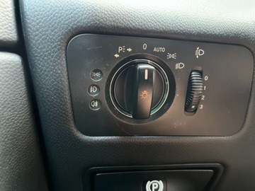 Mercedes CLS W219 Coupe 3.5 V6 (350) 272KM 2004 Mercedes-Benz CLS 3.5 benzyna 272 KM automat zarej w PL zadbany zamia, zdjęcie 16