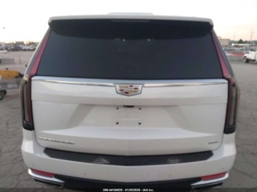Cadillac Escalade III 2021 Cadillac Escalade Esv Premium Luxury 2021 6.2 Benzyna 420KM, zdjęcie 4