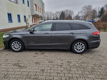 Ford Mondeo V Kombi Facelifting 2.0 Hybrid 187KM 2019 FORD MONDEO 2.0 Hybrid Titanium FULL LED Panorama Skóra Mały Przebieg, zdjęcie 6