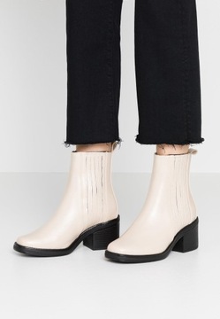 A0S019*БОТИНКИ EVEN&ODD 40 A00