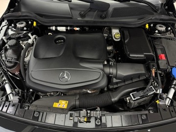 Mercedes GLA I Off-Roader Facelifting 1.6 180 122KM 2019 Mercedes-Benz GLA 180 180 7G-DCT / CarPlay/Android, zdjęcie 17