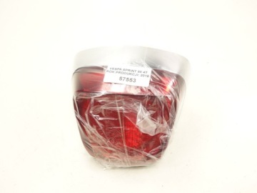 Piaggio Vespa Sprint 50 4T Задний фонарь