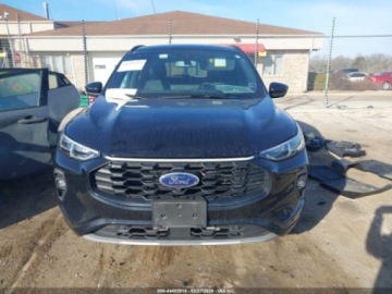 Ford Kuga III 2024 Ford Kuga 2024 r., 2,0L ST-LINE ELITE 2.0 Benzyna 250KM, zdjęcie 1