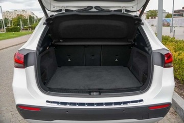 Mercedes GLA II Off-roader 1.3 200 163KM 2020 Mercedes-Benz GLA Faktura VAT, Kola zimowe gratis, Polska Salon 1.3 163KM, zdjęcie 8