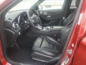 Mercedes GLC C253 2017 Mercedes-Benz GLC 300 SUV 2017 2.0 Benzyna 241KM, zdjęcie 4